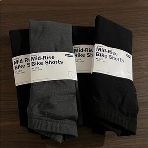 Old Navy - Women’s - Mid-Rise Bike Shorts